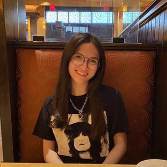 Photo of Lanie Hymowitz